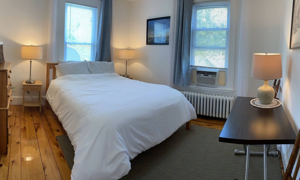 Beverly Apartment | Drop anchor at Safe Harbor!