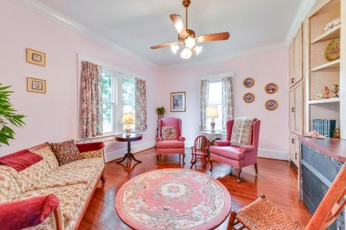 Lincolnton House | Elegant + Spacious Retreat ~ 18 Mi to Lake Norman!