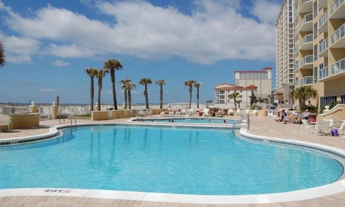 Pensacola Beach Condo | Emerald Isle
