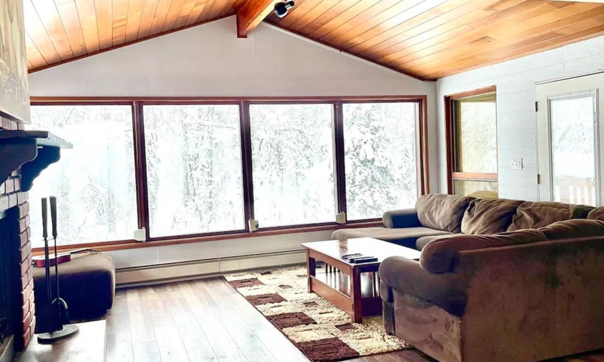 Fishhook House | Escape to Your Private Alaska Getaway Near Hatcher Pass