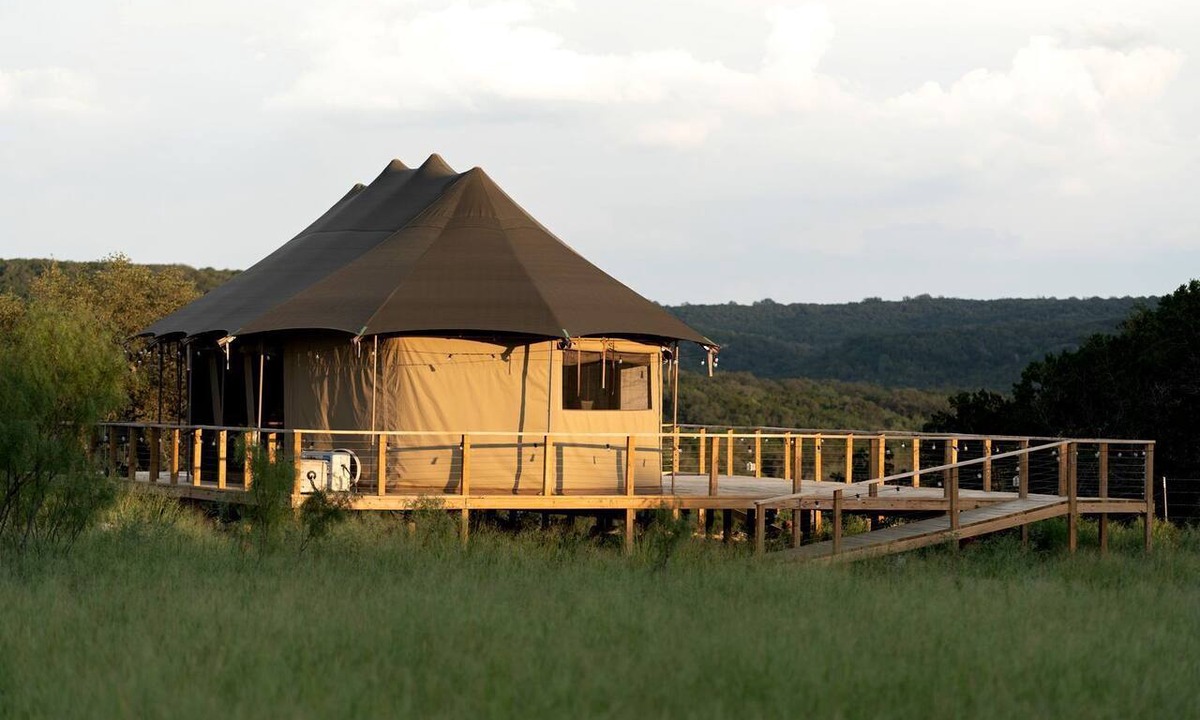 Marble Falls RV Rental | Exceptional Safari Tent Rental in Burnet, Texas, for Unforgettable Glamping Escapes