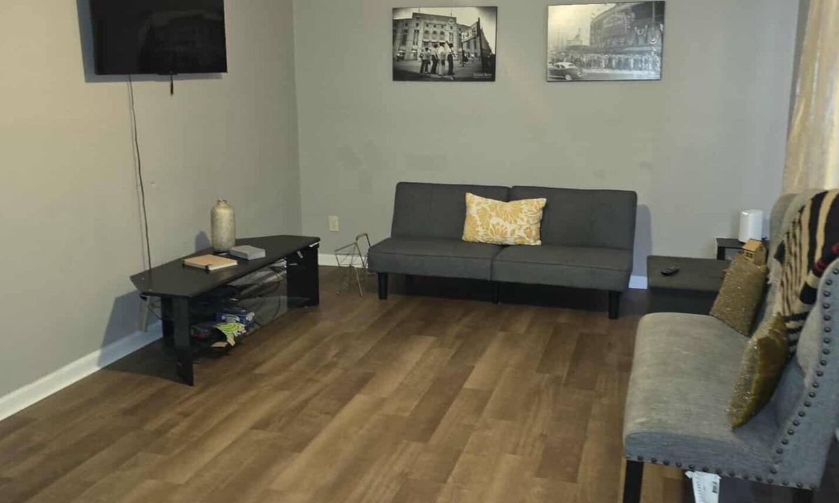 Liberty House | Experience Modern Comfort in Liberty Tx!