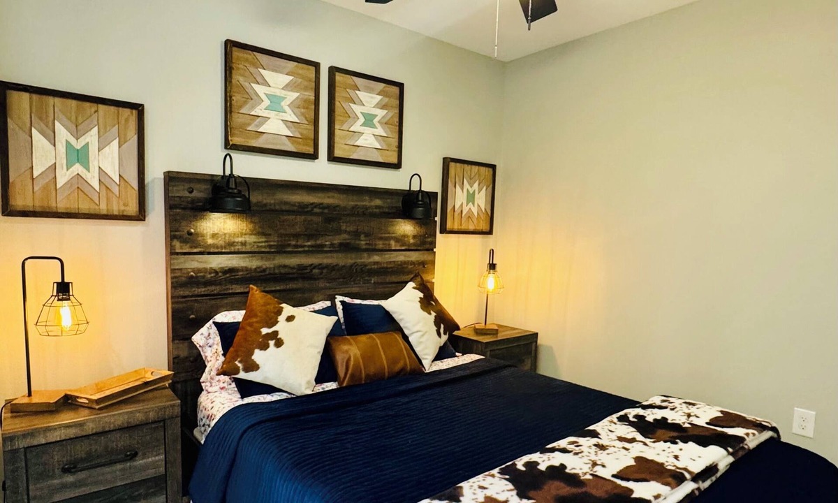 Helotes Apartment | Farm studio