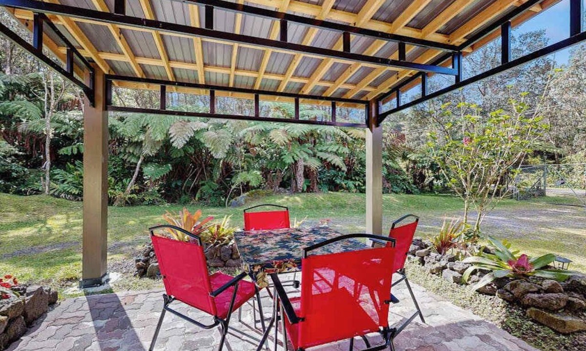 Volcano House | Find Stillness on a Volcano Nature Retreat with Gardens
