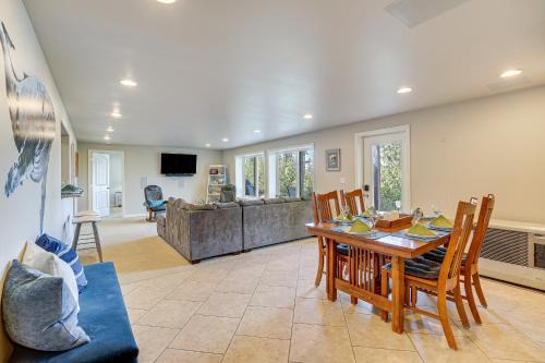 Ketchikan Apartment | Fish & Hike: Apartment w/Pool Table in Ketchikan!