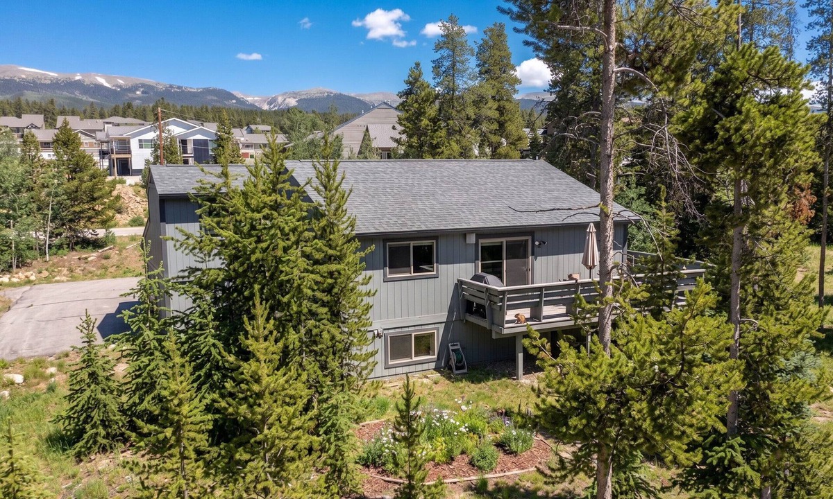 Fraser House | Fraser vacation home family getaway, outdoor hot tub, garage