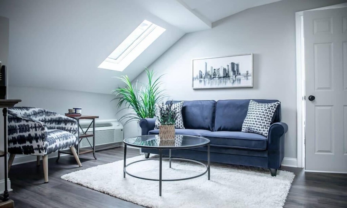 Italian Village Apartment | FREE Parking | Work from Here