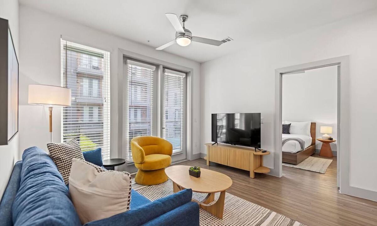 Waller Creek District Hotel | Fully Equipped for Comfort – Walk to Rainey Street, Dining & Downtown Fun