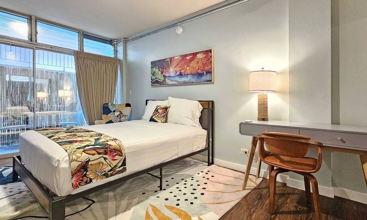 Waikiki Apartment | Furnished monthly rental Waikiki Neighborhood 204