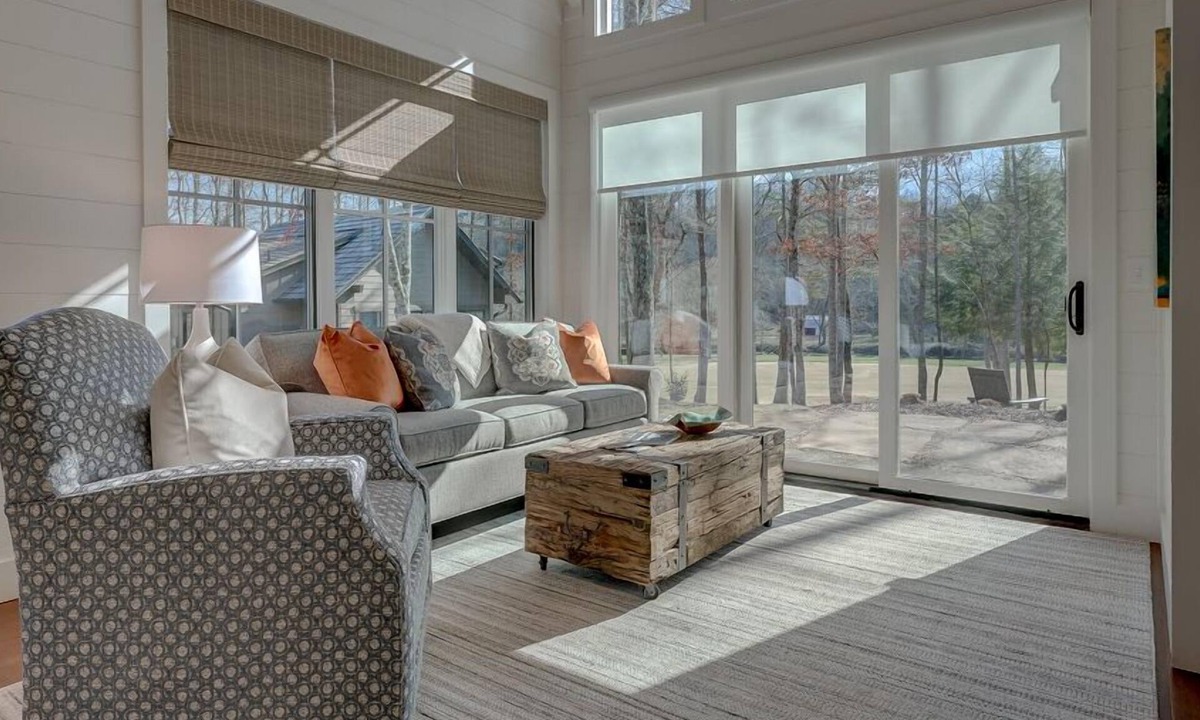 Mineral Bluff Cottage | Golf and Riverfront Cottage | King Bed | Group Availability