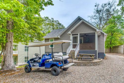 Little River House | Golf Cart Included: Little River Cottage w/Deck!