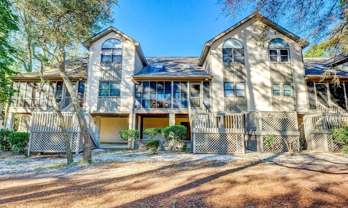 Sea Trail House | Golf Retreat at Club Villas: Cozy with Patio