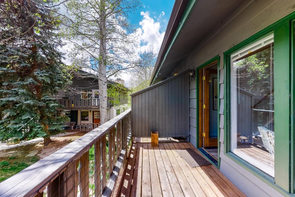 Intermountain House | Gore Creek Getaway
