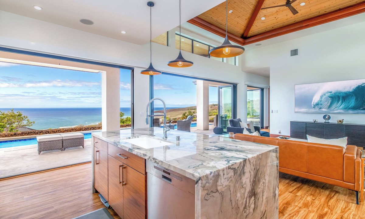 Kamuela House | Gorgeous Newly-Built Ranch Home w/Panoramic Ocean Views