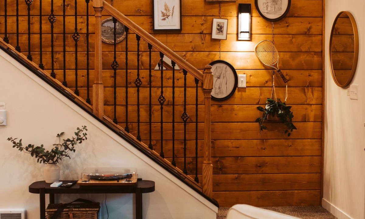 Ashford Cabin | Green Cabin - Hot tub, EV, Fire Pit, Hammock