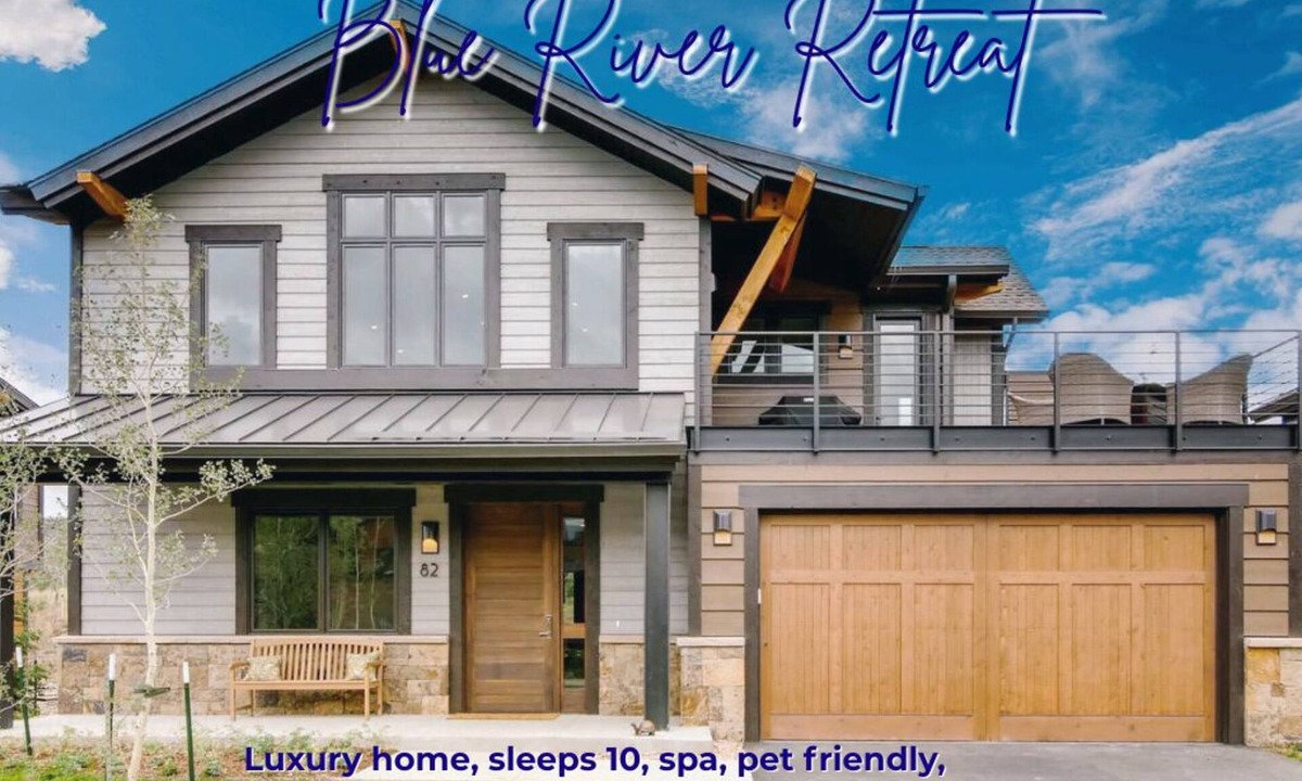 Fairmount On The River House | GUEST FAVORITE! Blue River Retreat- Modern Mountain Home! Pet Friendly, Spa!