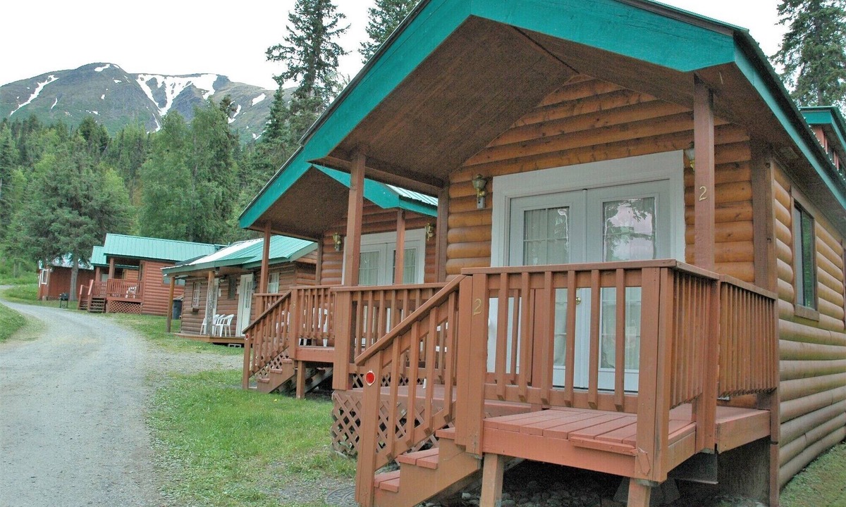 Cooper Landing Apartment | Gwin's Lodge Poplar Chalet #2