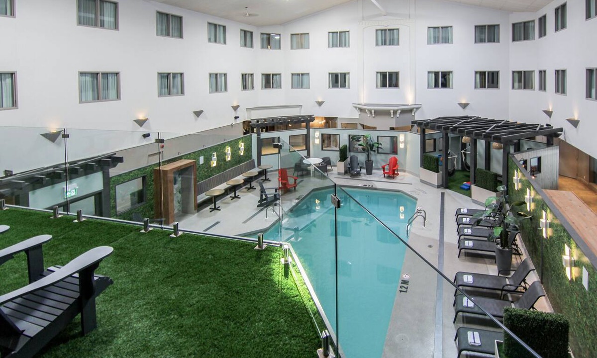 Roberval Hotel | Hôtel Château Roberval