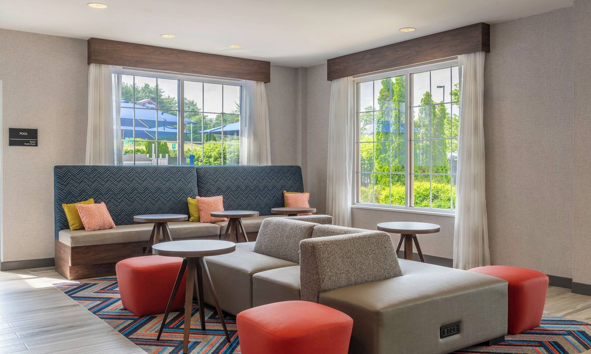Manchester Hotel | Hampton Inn Manchester Downtown