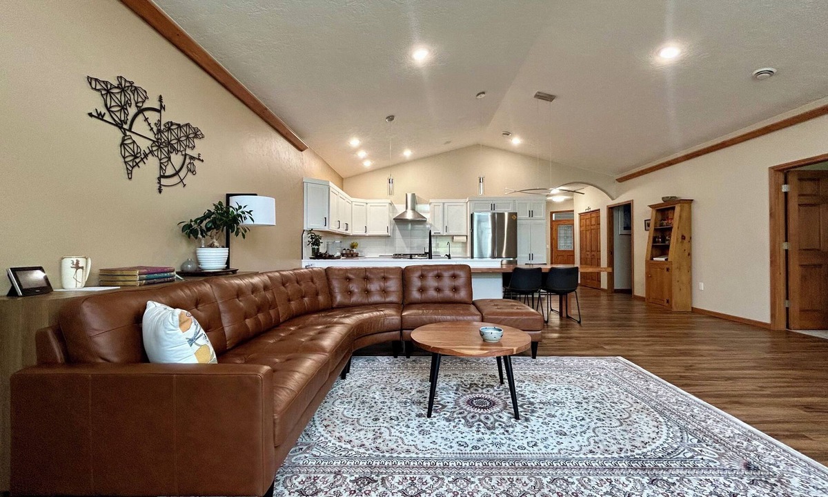 Big Lake House | Have the whole house on lake front