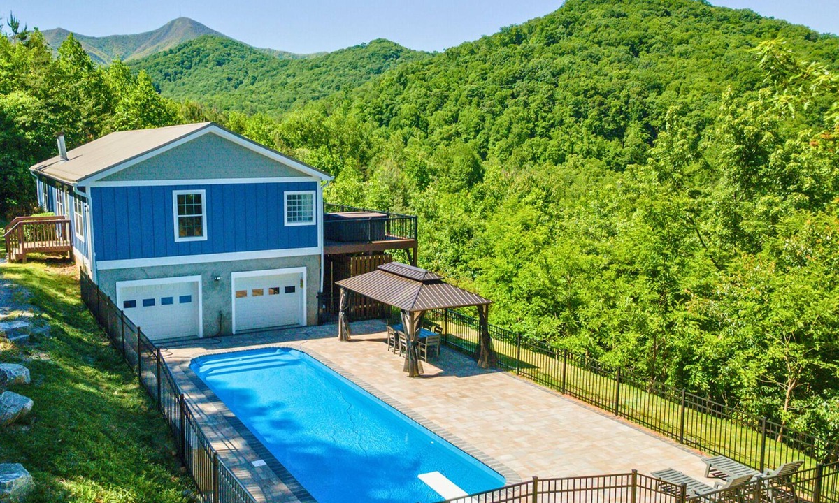 Candler House | Heated Private Saltwater Pool; Hot Tub; 15 min AVL; 10 min Blue Ridge Parkway