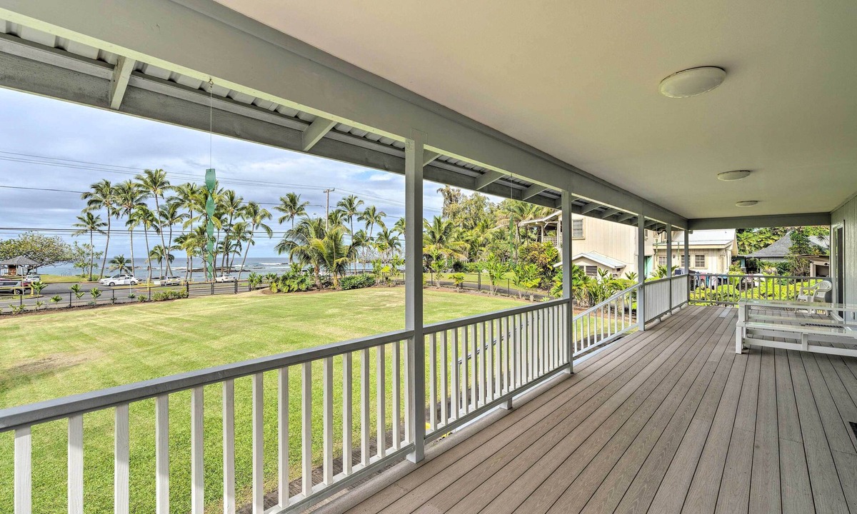 Hilo House | Hilo Oasis - 32 Mi to Volcanoes National Park