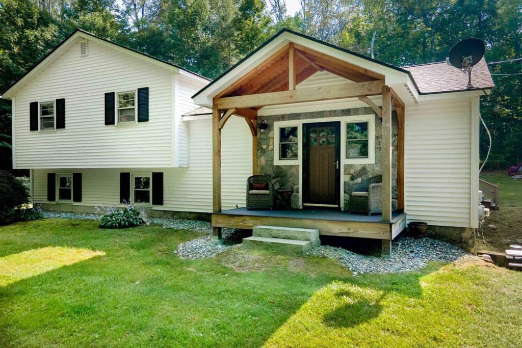 Holderness House | Holderness Home