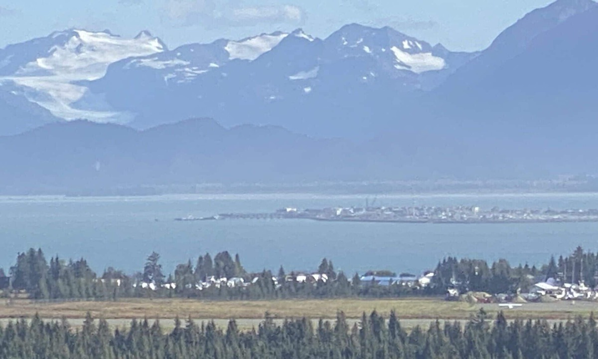 Homer Apartment | Incredible views in Homer, AK, first floor 2BR/1BA, kitchen, pet friendly