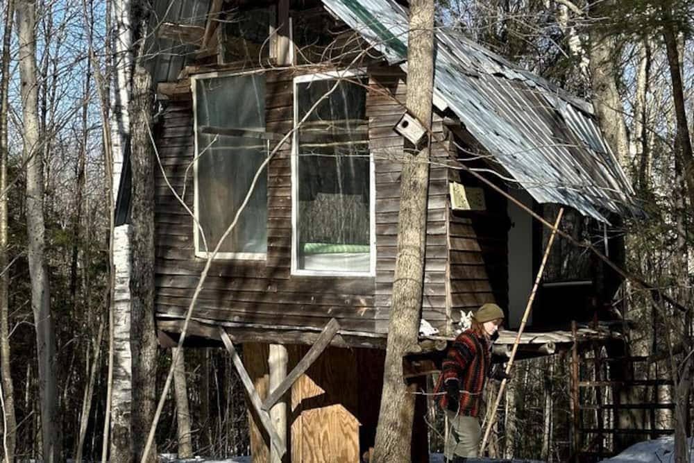 Dorchester House | Into the Woods: Discover Our Charming Rustic Treehouse in Dorchester, NH
