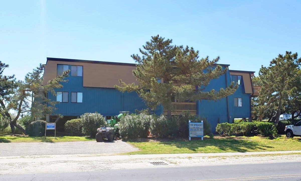 Ocean Isle Beach Condo | 'Just Chillaxin'-2-bedroom condo in lovely Ocean Isle Beach, NC-oceanview & pool