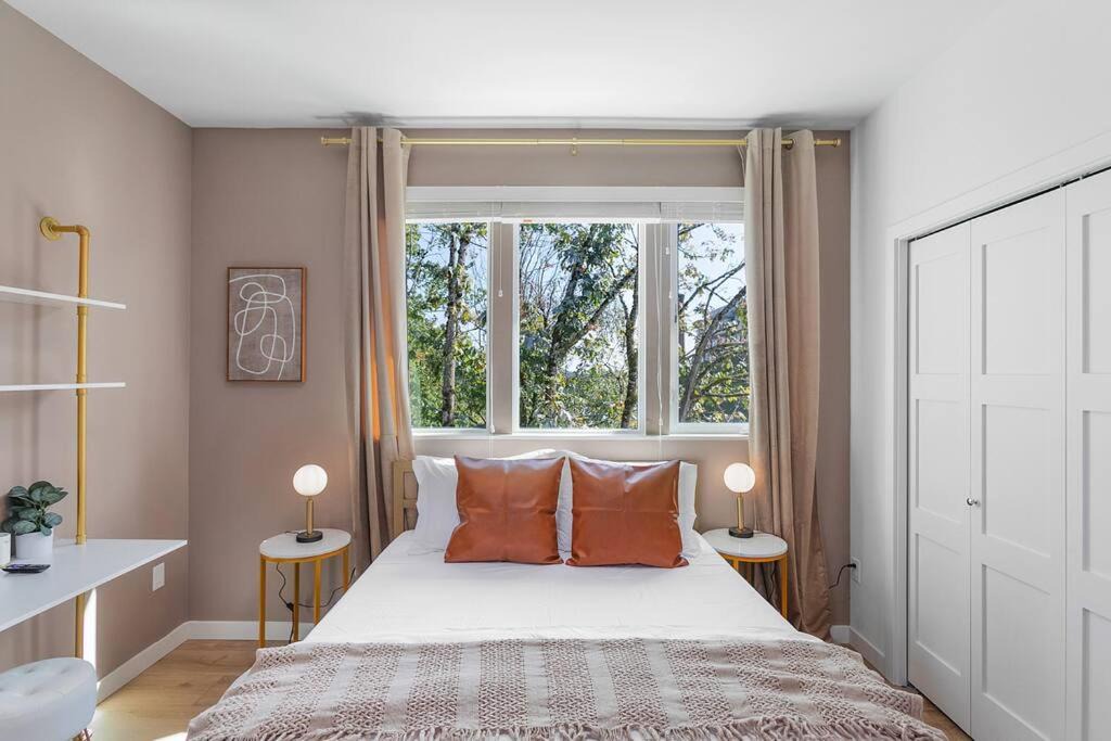 Minor Apartment | Kenny's Sweet Suite - 84 Walkscore