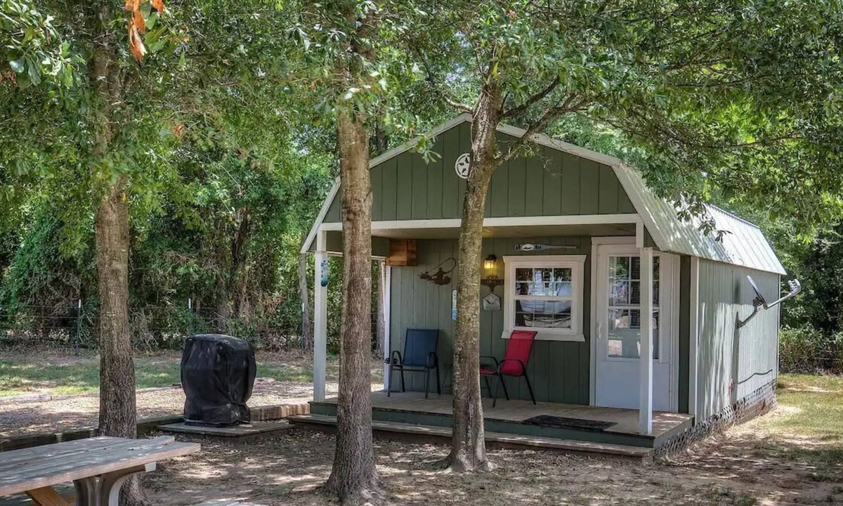 Emory Cabin | Kick Back @ Lake Fork