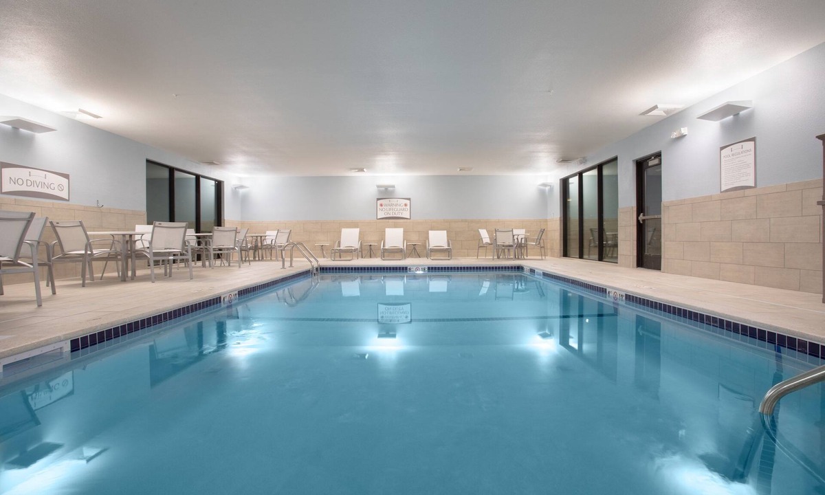 Littleton Condo | King Suite at Staybridge! | FREE Daily Breakfast Included