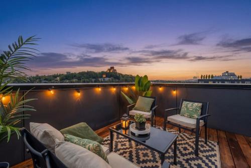 Atlantic Apartment | Klimt Townhome Vacation Rental