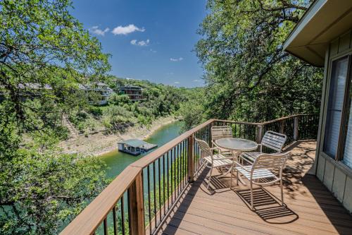 Lakeway House | Lakefront Bungalow - Community PoolHot Tub #6