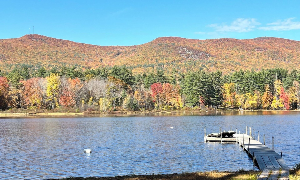 Denmark House | Lakefront Escape/Moose Pond: Private Water Access and Mountain Views in Denmark!