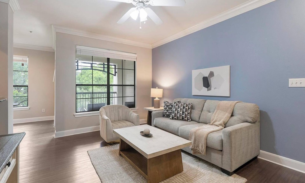 West Oak Hill Apartment | Landing | Amazing 1BD, Gym