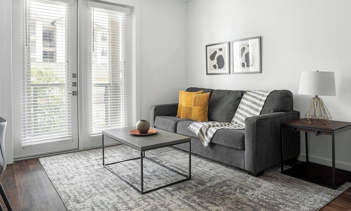 Austin Apartment | Landing | Beautiful 1BD, Clubhouse, Pool