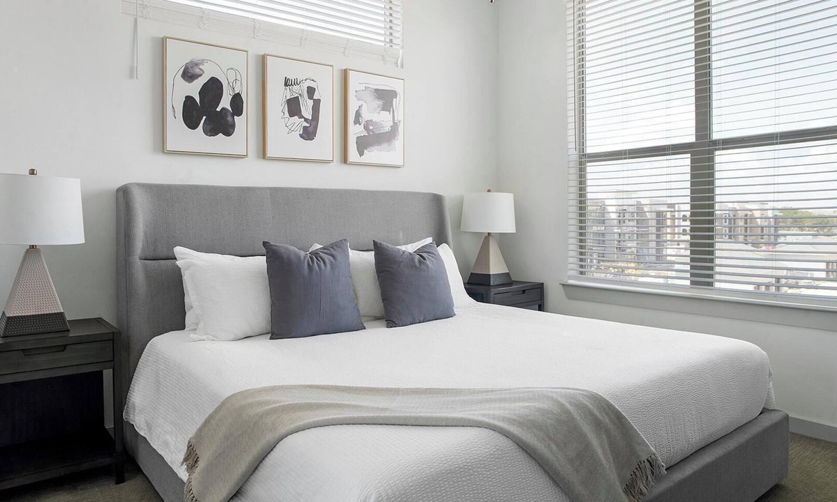 Austin Apartment | Landing | Incredible 1BD, Yoga Studio, Clubhouse