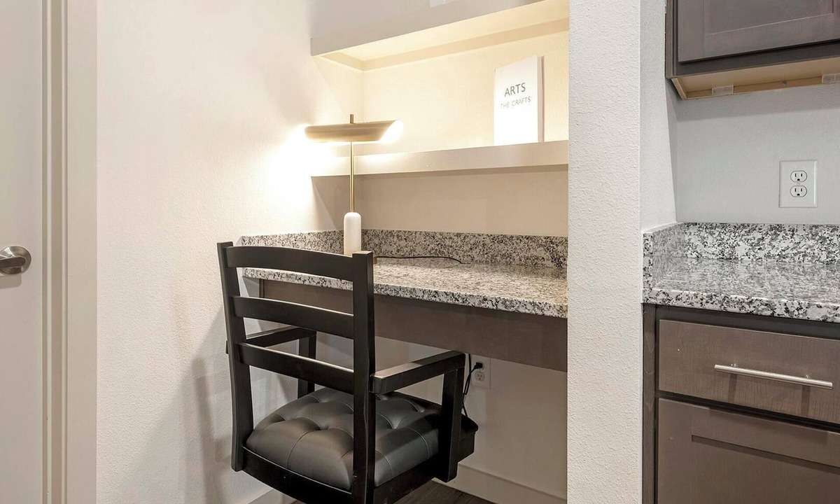 Buda Apartment | Landing | Stunning 2BD, Game Room, Gym