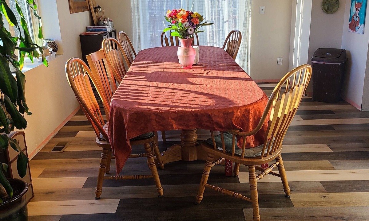 Gateway House | Large 20-30 Bed Residence Centrally Located - Great for Groups!
