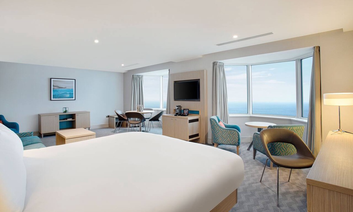 Seafront Hotel | Leonardo Royal Hotel Brighton Waterfront