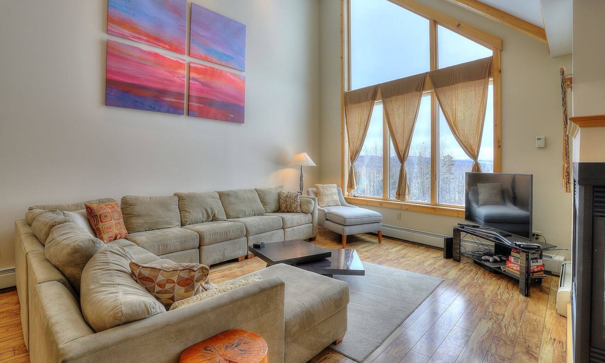 Rangeley Condo | Lodges 19 - Four bedroom condo with views of Rangeley Lake