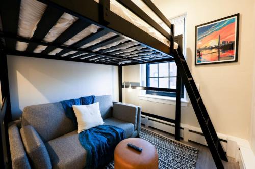 Prudential - St. Botolph Apartment | Loft Bed Studio Prudential Area