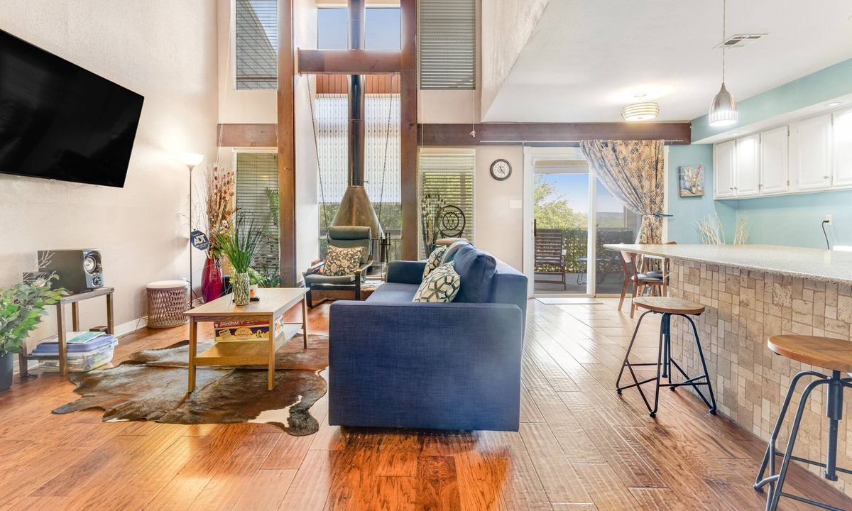 Point Venture House | Lovely condo with Olympic-size pool, central AC, balcony, & washer/dryer