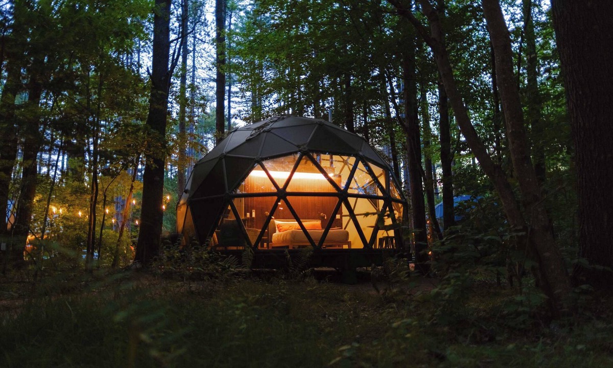 Freeport Cabin | Luna dome w/sky loft, kitchen, & full bath - 09