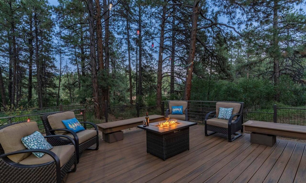 Edgemont Ranch House | Luxury Durango Retreat with Bunkhouse, Hot Tub, Game Room, Large Deck