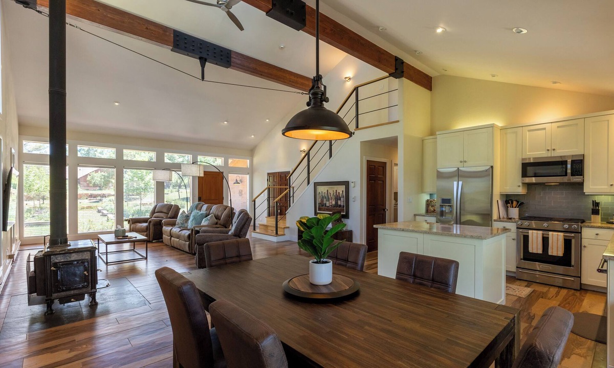 Pagosa Springs House | Luxury Home | Modern Interior, Nice Location