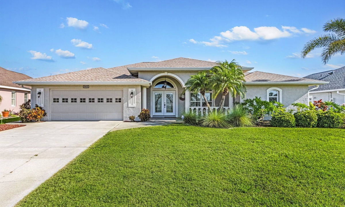 Broadmoor House | Luxury home with pool, near golfing and minutes to the beach.