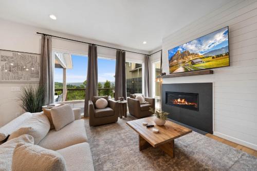 Deep Gap House | Luxury Trails Escape